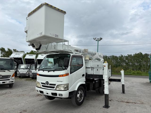 2008 Hino Dutro