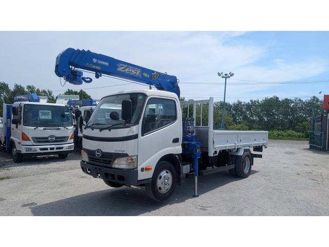 2011 Hino Dutro
