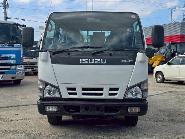 2006 Isuzu Elf – thumbnail 2