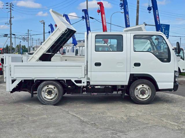 2006 Isuzu Elf – thumbnail 4