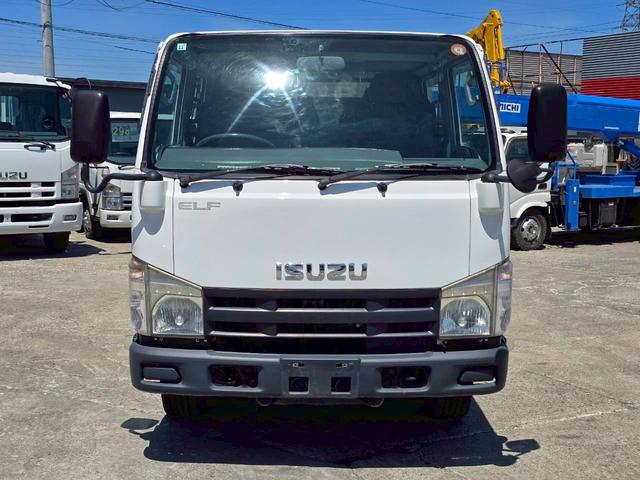 2009 Isuzu Elf – thumbnail 2