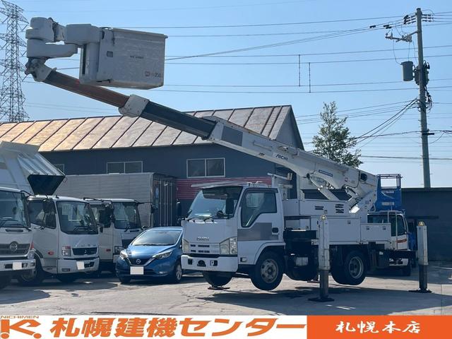 2011 Isuzu Elf
