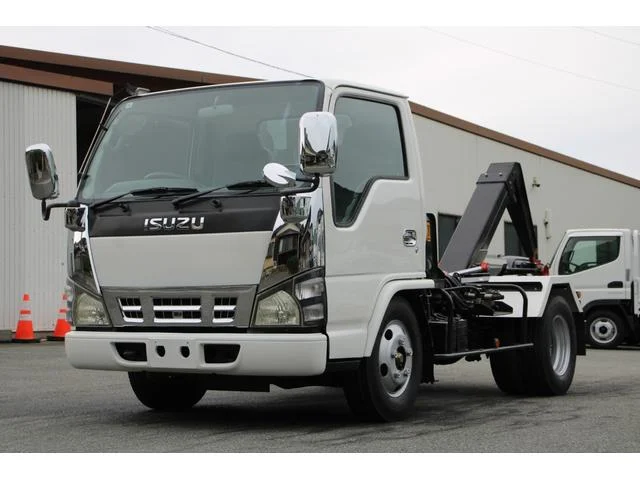2006 Isuzu Elf