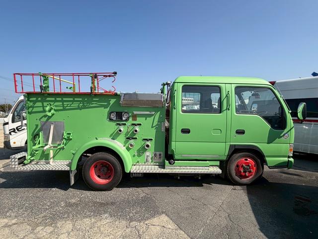 2003 Isuzu Elf – thumbnail 4