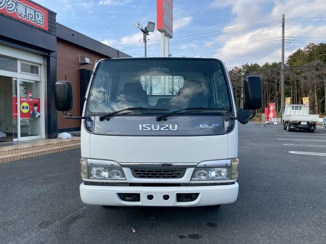 2003 Isuzu Elf – thumbnail 2