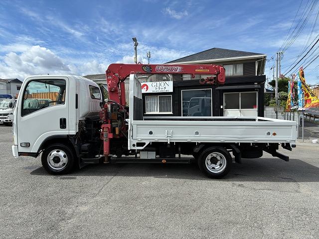 2011 Isuzu Elf – thumbnail 4