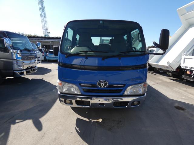 2011 Toyota Dyna – thumbnail 2
