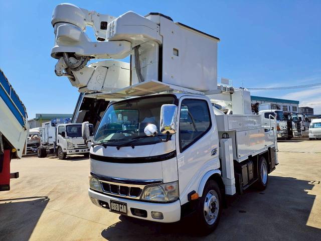 2010 Toyota Dyna – thumbnail 4
