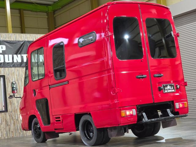 2002 Toyota Dyna Urban Supporter – thumbnail 3