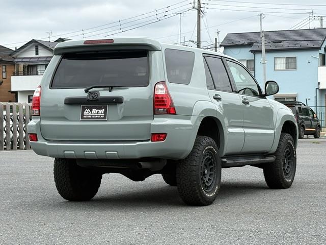 2007 Toyota Hilux Surf – thumbnail 4