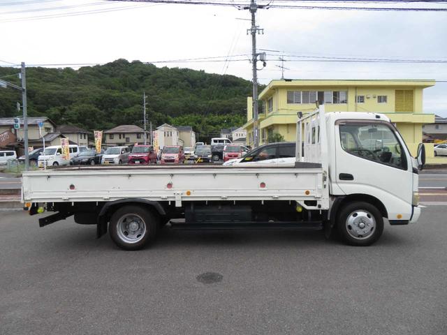 2009 Hino Dutro – thumbnail 4