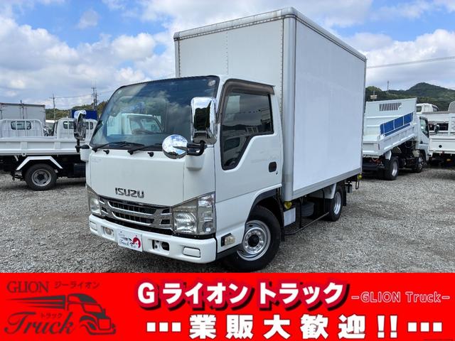 2011 Isuzu Elf