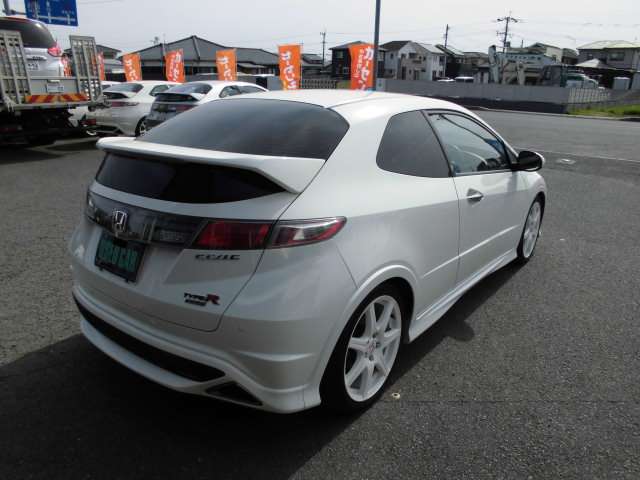 2011 Honda Civic Type R Euro – thumbnail 2