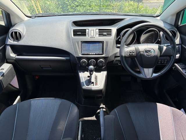 2011 Mazda Premacy – thumbnail 4