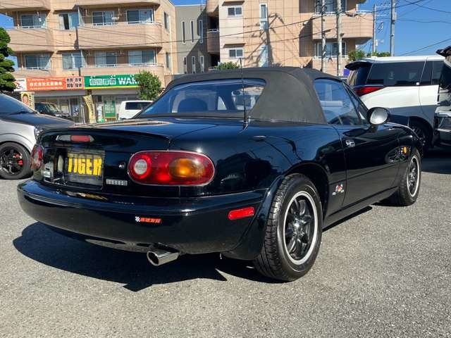 1996 Mazda Roadster – thumbnail 2
