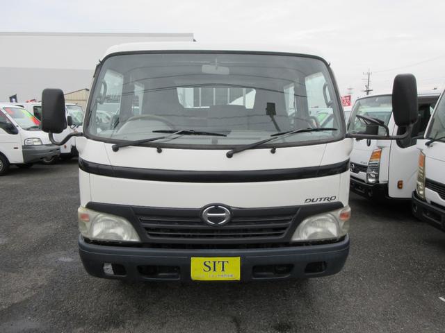 2011 Hino Dutro – thumbnail 2
