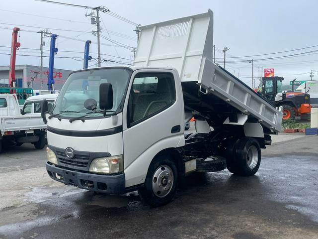 2008 Hino Dutro