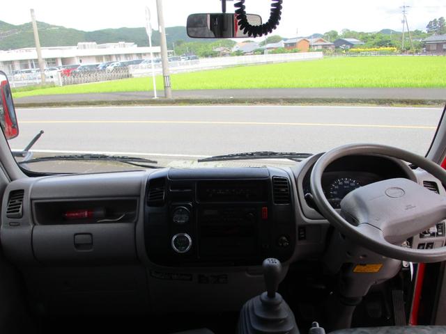 2000 Hino Dutro – thumbnail 2