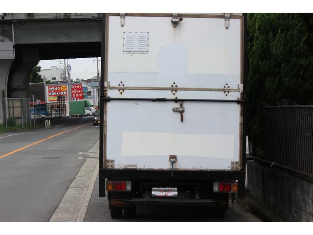 2005 Isuzu Elf – thumbnail 3