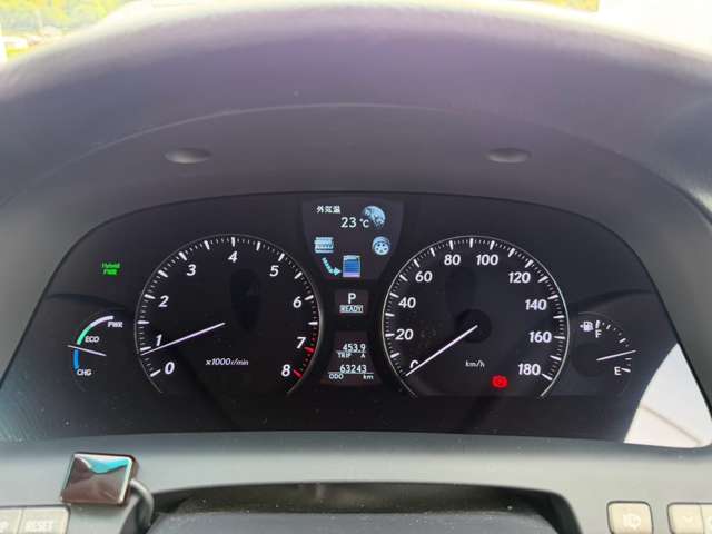 2008 Lexus LS Hybrid – thumbnail 4