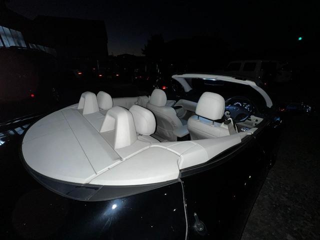 2009 Lexus IS Convertible – thumbnail 2