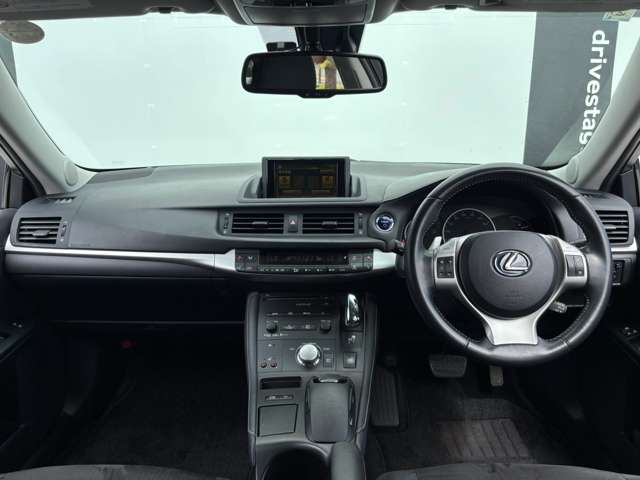 2011 Lexus CT – thumbnail 2