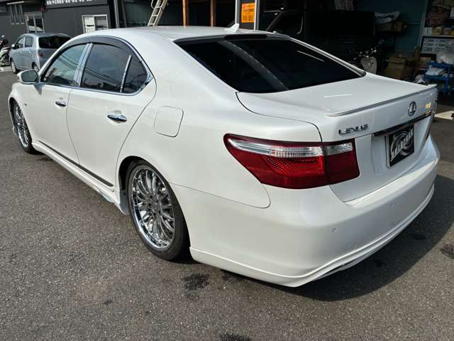 2006 Lexus LS – thumbnail 3