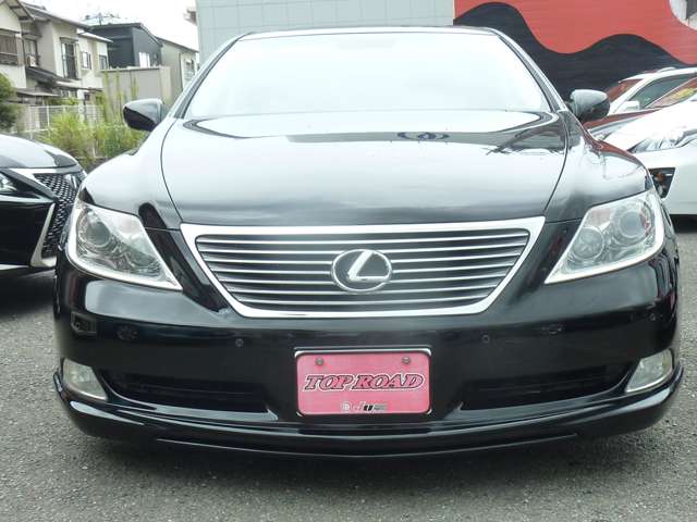 2007 Lexus LS – thumbnail 2