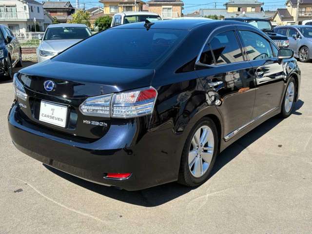 2011 Lexus HS – thumbnail 3