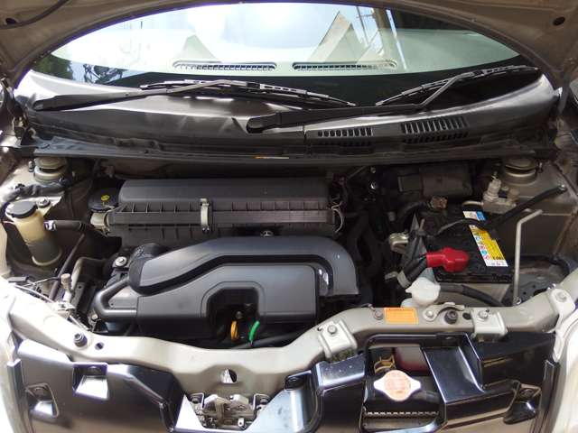2007 Daihatsu Esse – thumbnail 4
