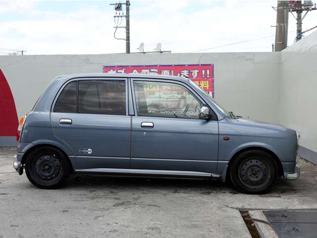2004 Daihatsu Mira Gino – thumbnail 4