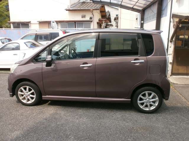2011 Daihatsu Move – thumbnail 4