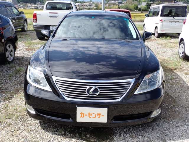 2007 Lexus LS – thumbnail 2
