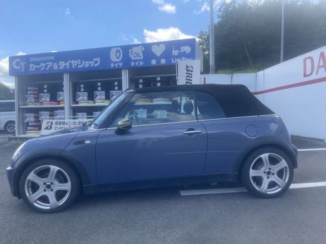 2005 MINI Mni Convertible – thumbnail 4