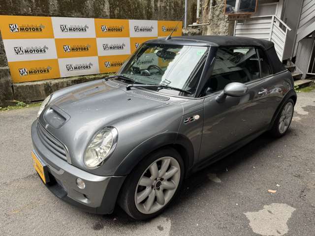 2009 MINI Mni Convertible – thumbnail 2