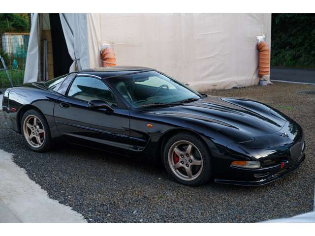 1997 Chevrolet Corvette – thumbnail 2