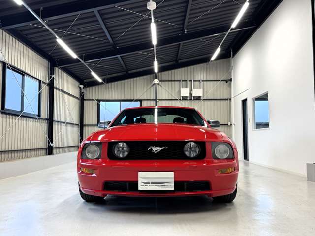 2007 Ford Mustang – thumbnail 4