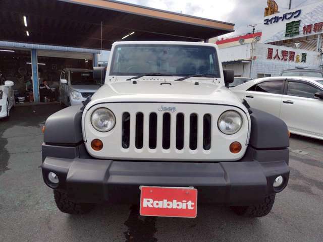 2011 Jeep Wrangler – thumbnail 2