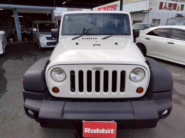 2011 Jeep Wrangler – thumbnail 3