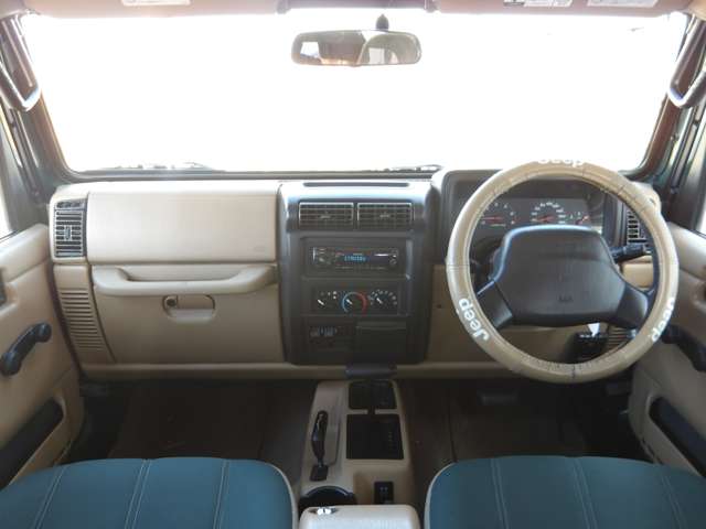 2002 Jeep Wrangler – thumbnail 2