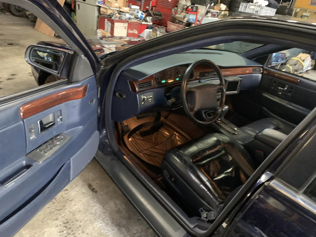 1997 Cadillac Seville – thumbnail 3