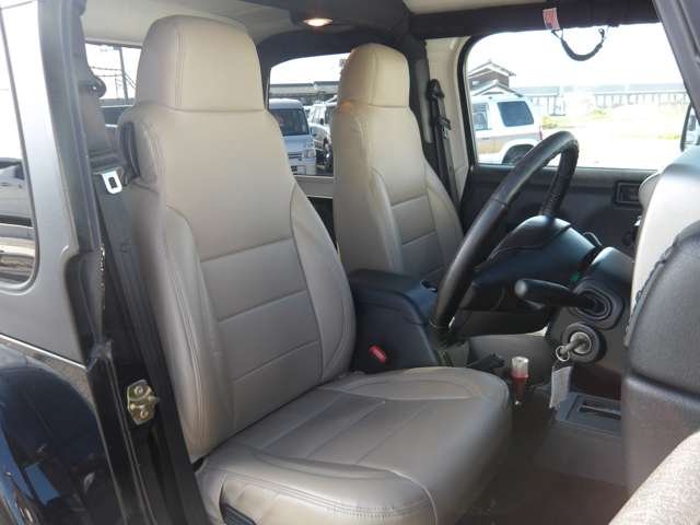2006 Jeep Wrangler – thumbnail 3
