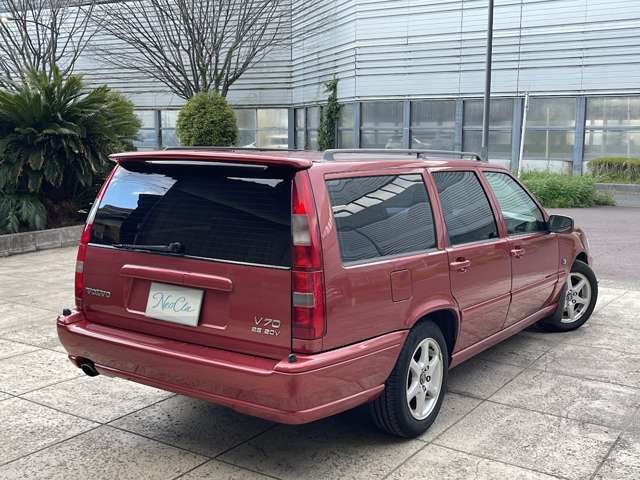 1998 Volvo V70 – thumbnail 2