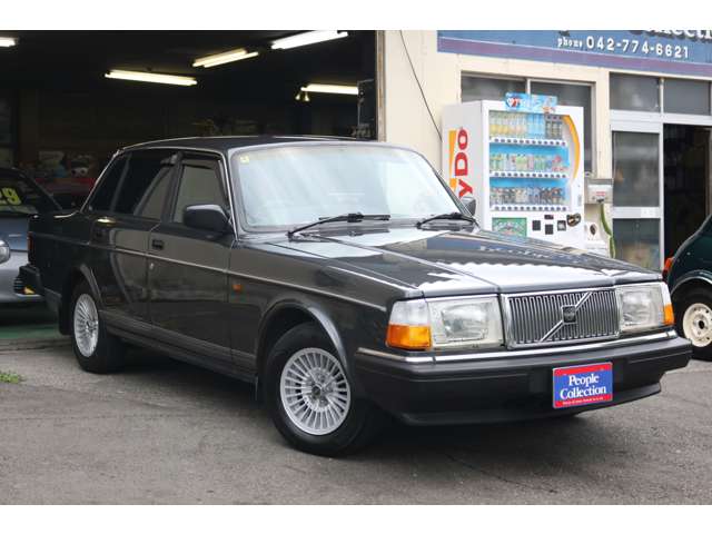 1992 Volvo 240 – thumbnail 4