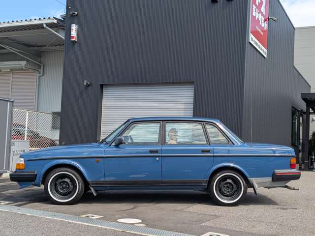 1994 Volvo 240 – thumbnail 3