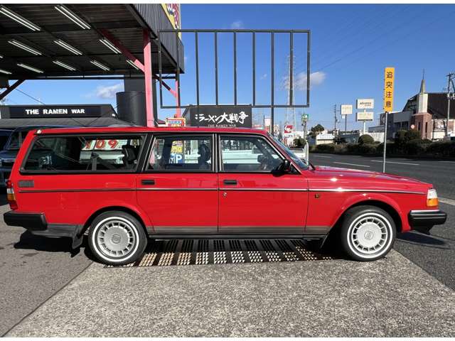1992 Volvo 240 – thumbnail 4