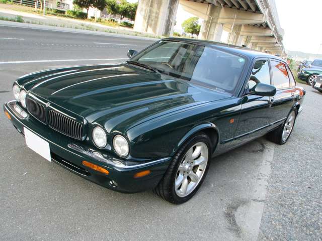 2002 Jaguar XJ – thumbnail 3
