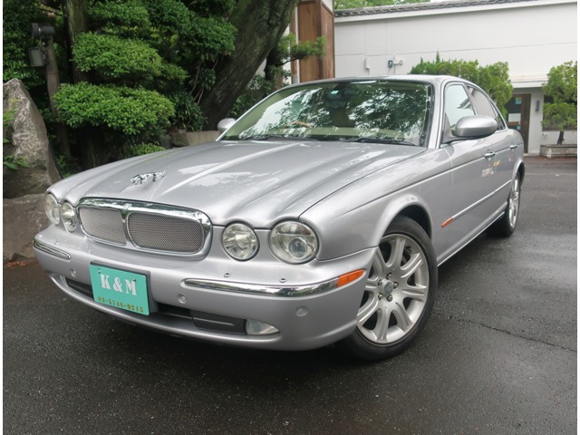 2004 Jaguar XJ