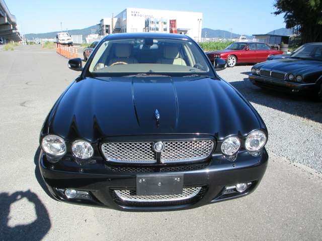 2008 Jaguar XJ – thumbnail 2