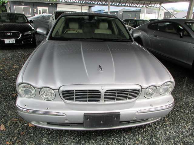 2005 Jaguar XJ – thumbnail 2